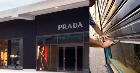 prada arezzo spaccio|PRADA OUTLET: Tutto quello che c'è da sapere .